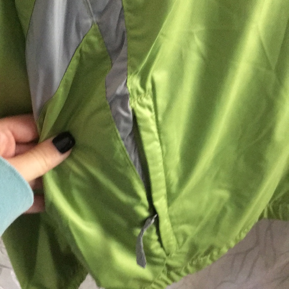 Cooperstown rain jacket - Picture 3 of 6